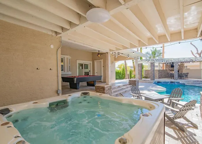 Cave Creek- Basketball Putt Putt Pool & Games *