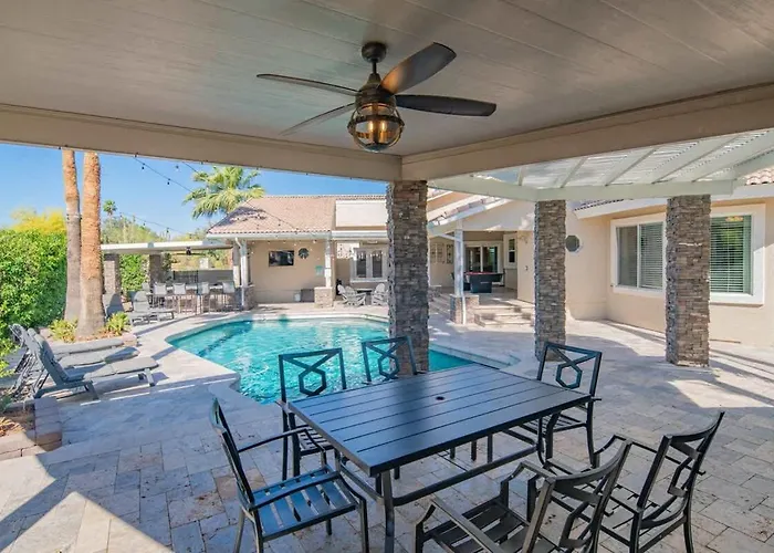 Holiday home Cave Creek- Basketball Putt Putt Pool & Games Carefree