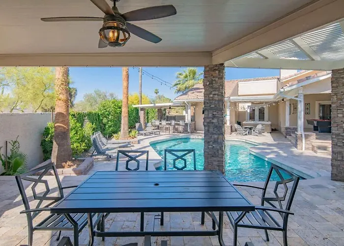 Cave Creek- Basketball Putt Putt Pool & Games Carefree