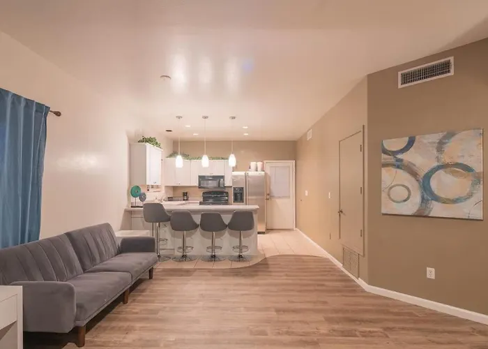 Holiday home Cave Creek- Basketball Putt Putt Pool & Games Carefree